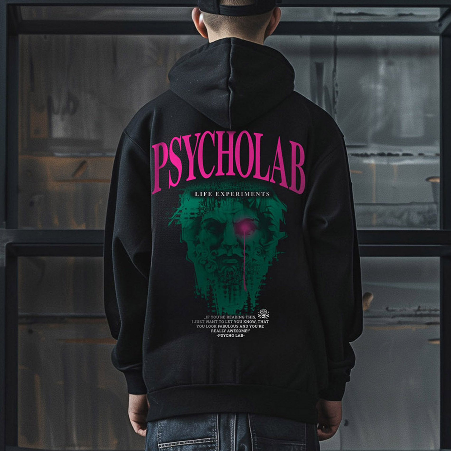 Stylischer Zip Hoodie Knowledge von PsychoLab mit lebendiger Grafik auf der Rückseite, ideal für urbanen Stil und kreative Outfits. psycholab